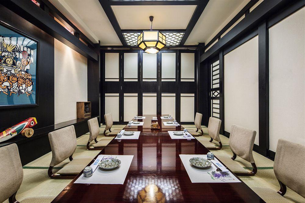 East Sacred Hotel Beijing Exterior photo