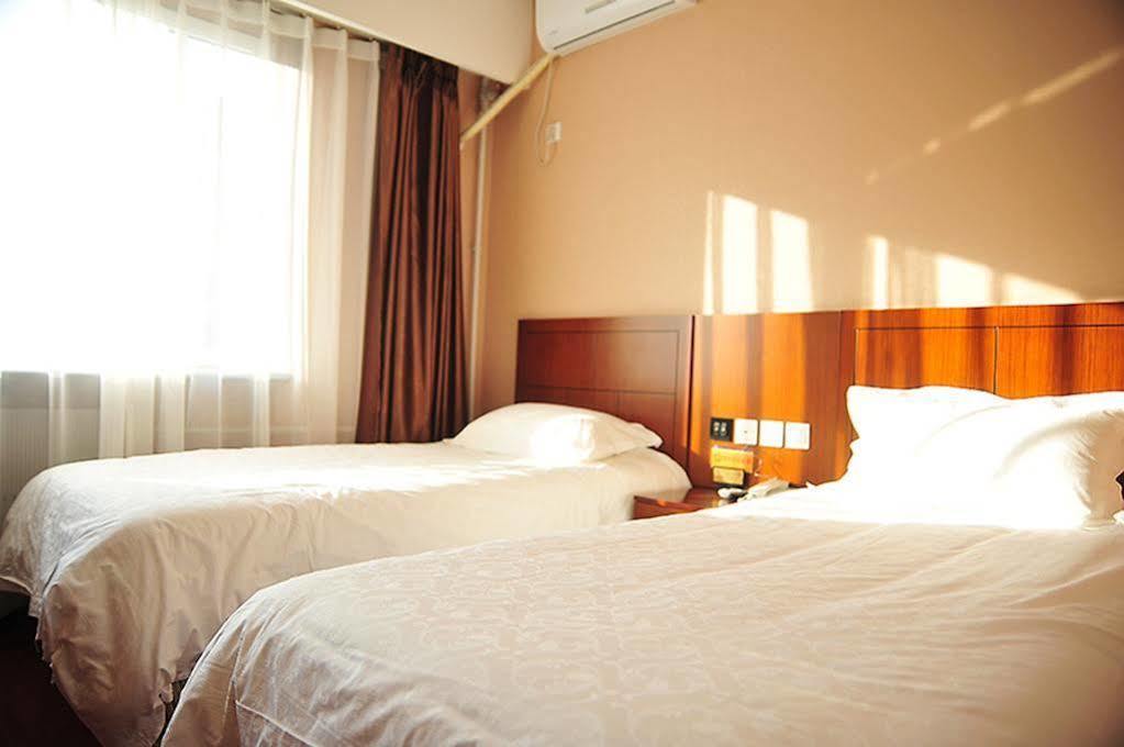 East Sacred Hotel Beijing Exterior photo